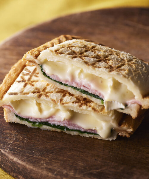 おめでとう》グリルサンドメーカー シングル＋ワッフルプレート ギフト