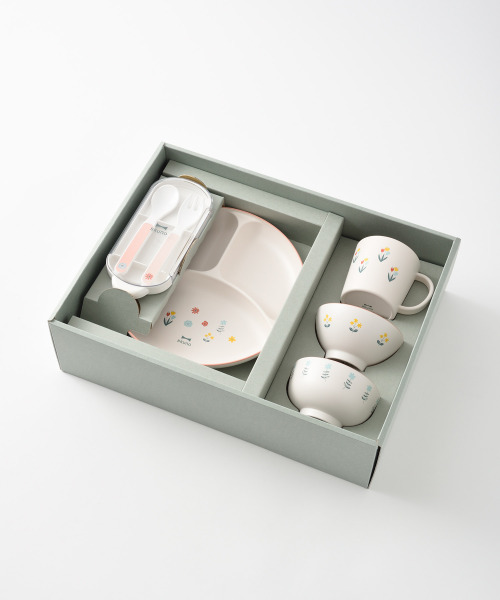 BRUNO ベビー食器ギフトセット アイボリーの通販 | BRUNO online