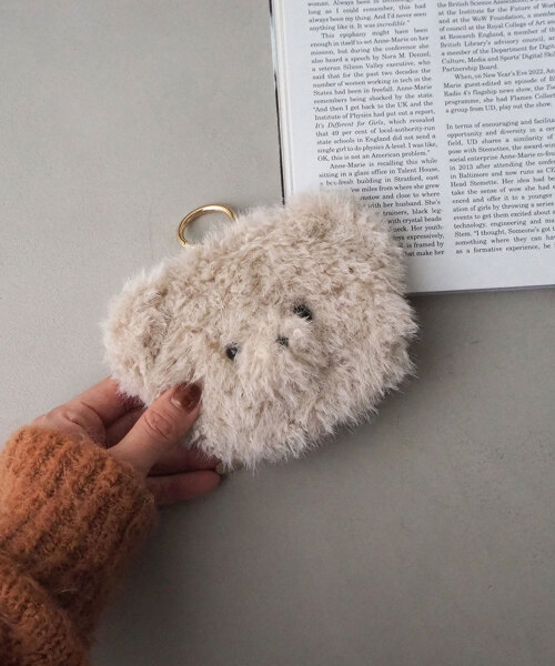 テディチャームポーチ WHITEの通販 | BRUNO online