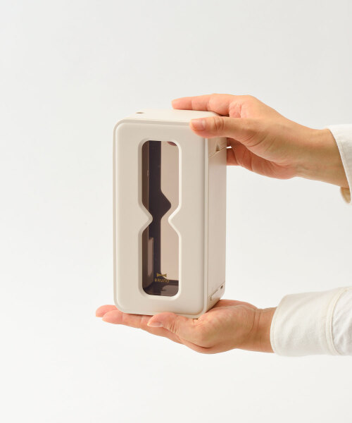 超音波パーソナル加湿器 TIMEFLOW MIST ベージュの通販 | BRUNO online