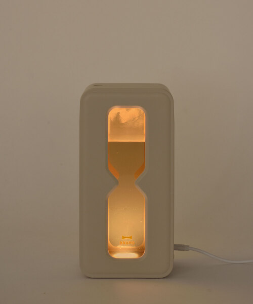 超音波パーソナル加湿器 TIMEFLOW MIST ベージュの通販 | BRUNO online