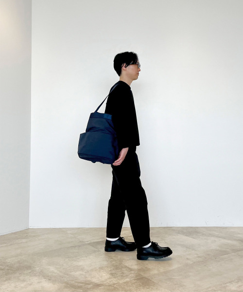 STLAKT ラウンドバックパック M ヘザーネイビーの通販 | BRUNO