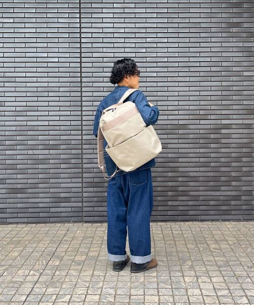 STLAKT ラウンドバックパック L ヘザーネイビーの通販 | BRUNO