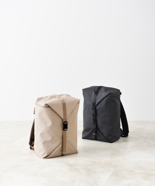Milesto ミレスト LAGOPUS ラゴパス ベルトフラップ バックパック LAGOPUS WP ベルトフラップバックパック グレージュの通販