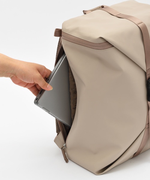 LAGOPUS WP ベルトフラップバックパック グレージュの通販