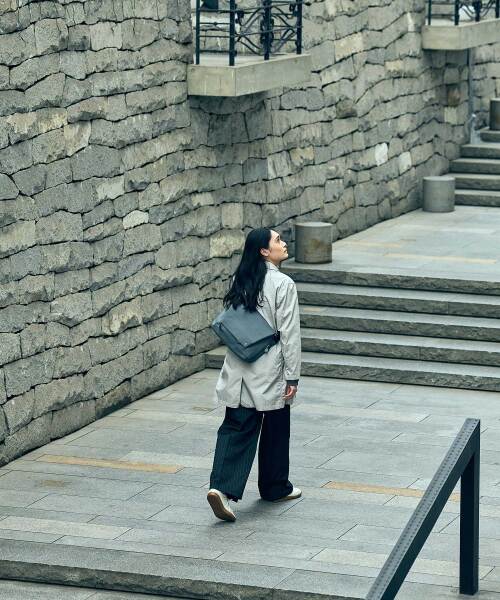 Hutte メッセンジャーバッグ L ライトグレーの通販 | BRUNO online