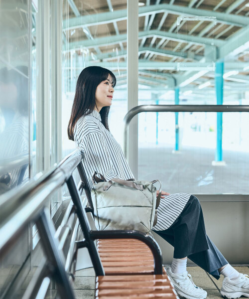 【美品】　LASTFRAM ブルー　ショルダーバッグ LASTFRAME｜Official Website