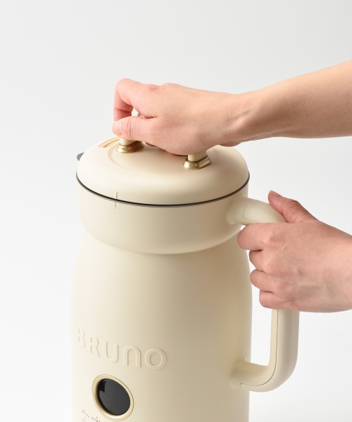 新品BRUNO　クッキングポット 1 L オートクックポット 1.0L アイボリーの通販 | BRUNO online