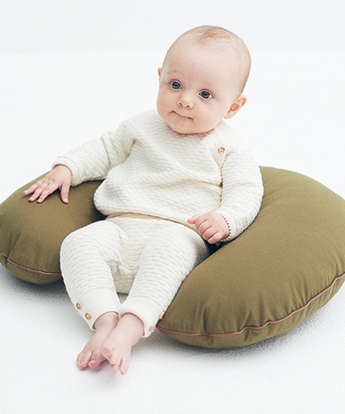 Baby 授乳クッション ベージュの通販 Idea Online Baby 授乳クッション ベージュの通販 Idea Online
