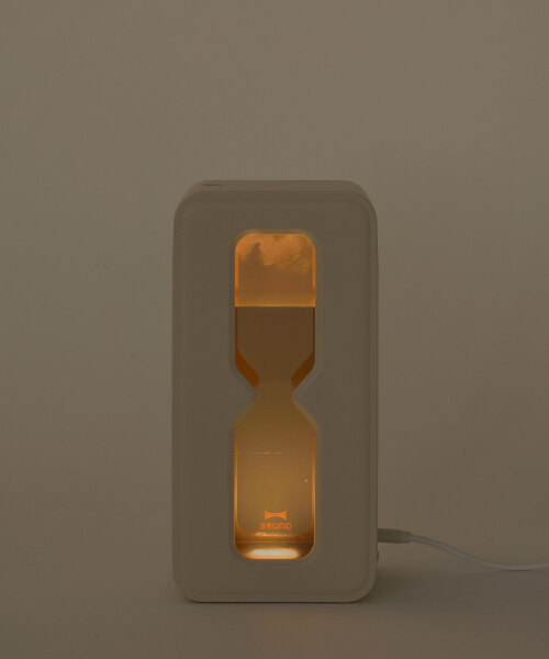 超音波パーソナル加湿器 TIMEFLOW MIST ベージュの通販 | BRUNO online