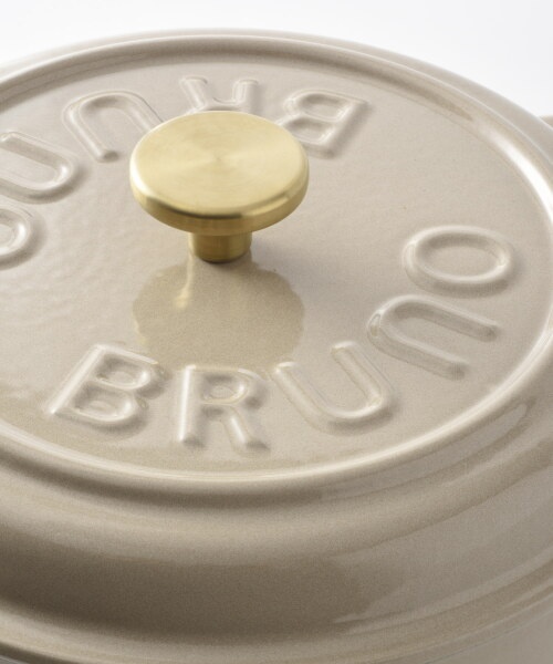鋳物ホーローポット グレージュの通販 | BRUNO online（旧IDEA online）