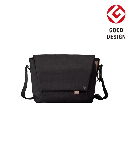 Hutte メッセンジャーバッグ L ライトグレーの通販 | BRUNO online