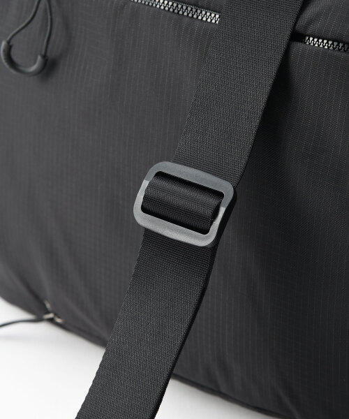 TROT SPECTRA ダッフルバッグ ブラックの通販 | BRUNO online