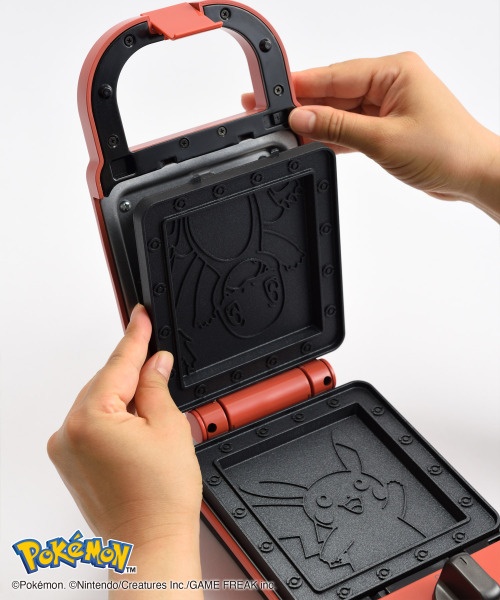 Bruno 新品未開封　ゼニガメ　ポケモンホットサンドメーカーシングル　ブルー Amazon | BRUNO ポケモン ホットサンドメーカー シングル 電気