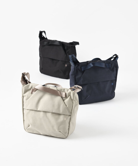 STLAKT ハンドルショルダーバッグ M 